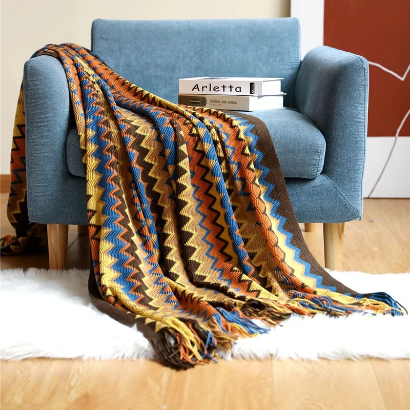 Strukturierte Strickwurfdecke