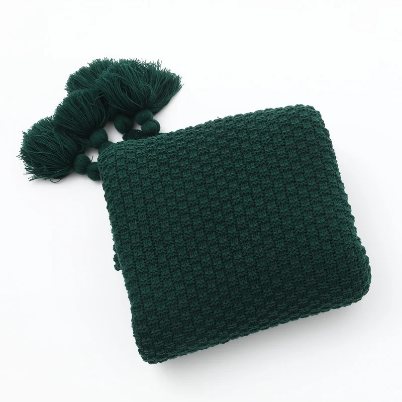 Strukturierte Strickwurfdecke