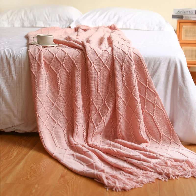 Gemütliche Strickwurfdecke