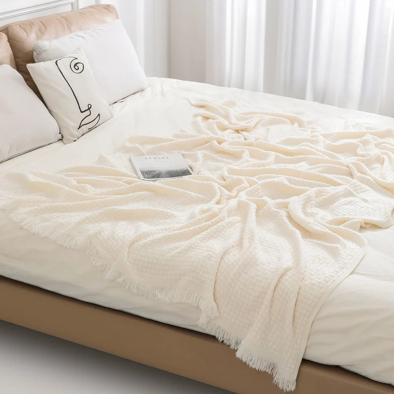 Gemütliche dekorative Wurfdecke