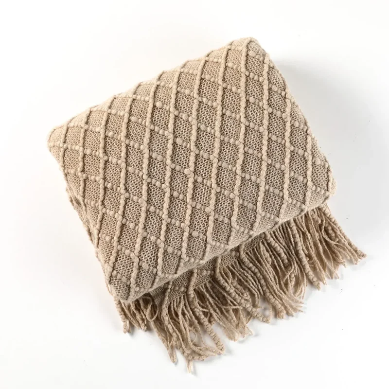 Skanto | Strickdecke im nordischen Stil