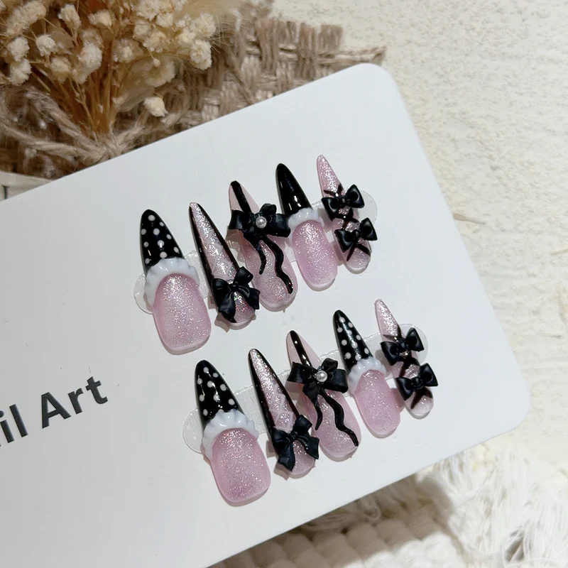 Dekorativer Künstlerischer Press-On Nagelset