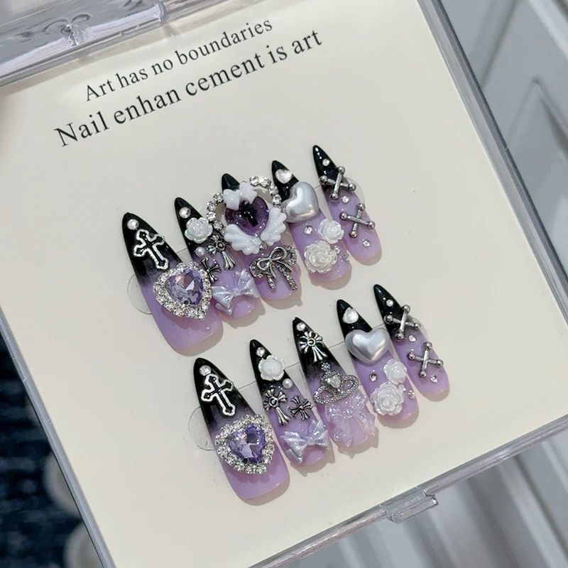 Ausgefallenes Press-On Nagel Set
