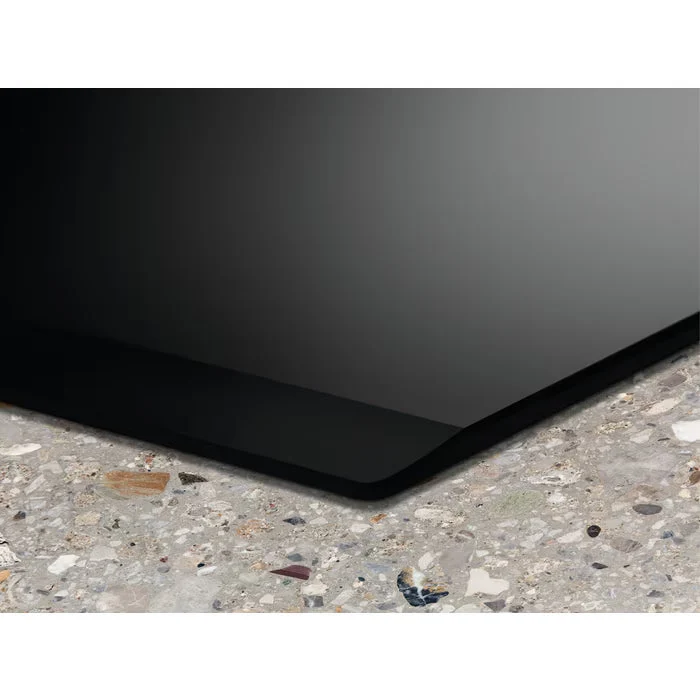Electrolux 60CM 4 Zone Induction Kochfeld - Schwarz | LIS62443