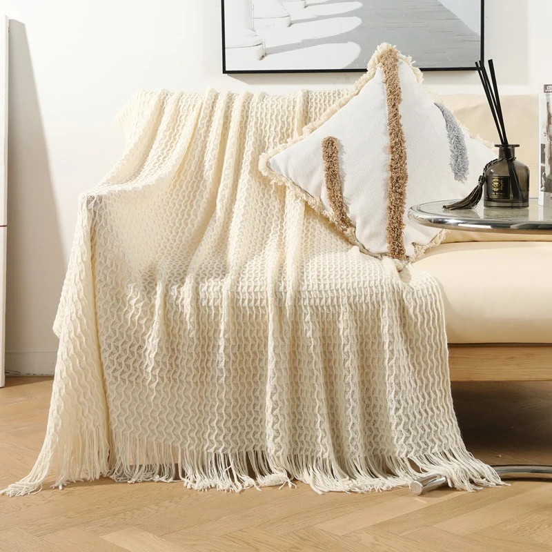 Gemütliche gestrickte Wurfdecke