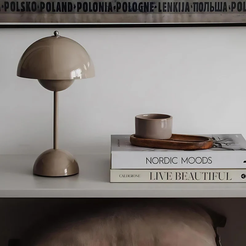 Skanto | Moderne Pilz-Design Tischlampe mit Touch-Steuerung
