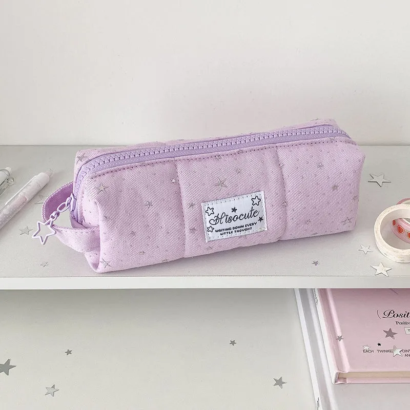 Stylisches mit Sternen verziertes Etui
