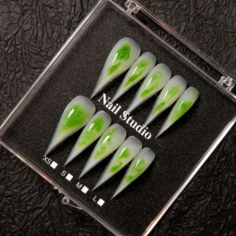 Stiletto Press-On Nagelset mit einzigartigem Marmor Design