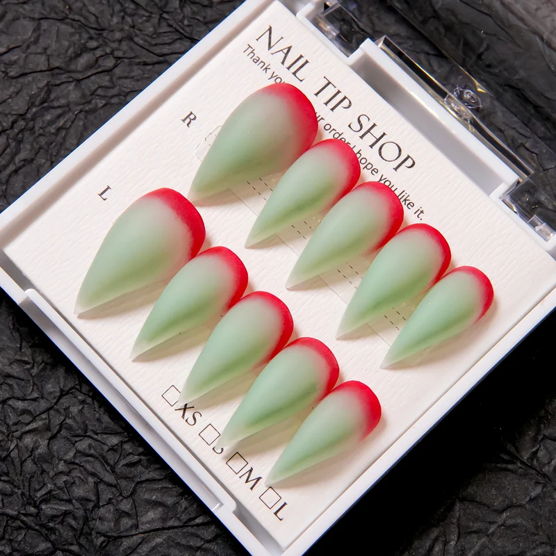 Stiletto Press-On Nail Set mit Ombre-Spitzen-Design
