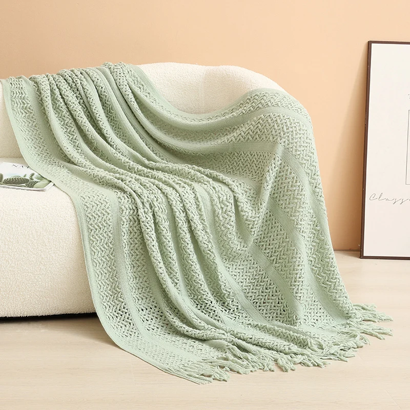 Strukturierte Strickwurfdecke