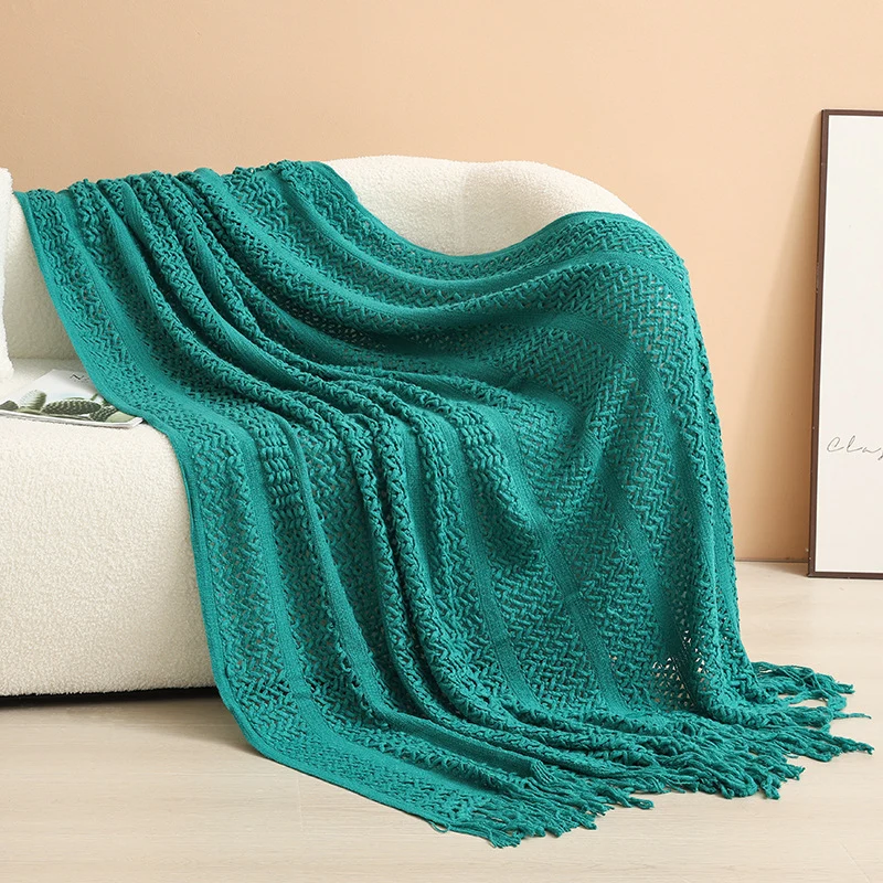Strukturierte Strickwurfdecke
