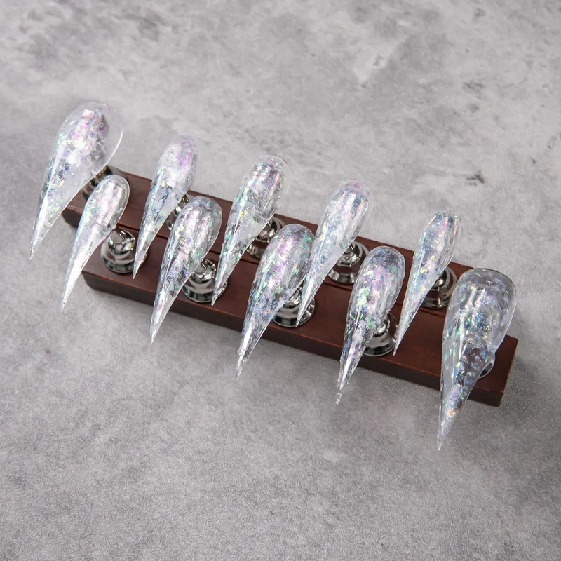 Stiletto Press-On Nail Set mit irisierendem Glitter-Finish