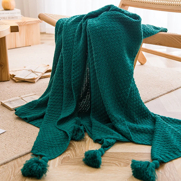 Weiches strukturiertes Strickwurfdecke