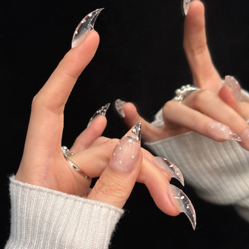 Stiletto Press-On-Nagelverlängerungen mit Kristallakzenten