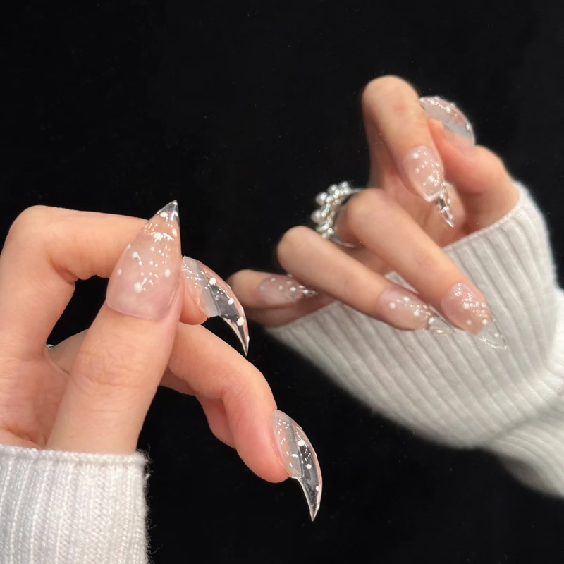 Stiletto Press-On-Nagelverlängerungen mit Kristallakzenten