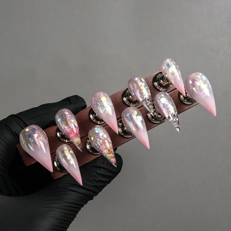 Stiletto Press-On Nagelkunst Set