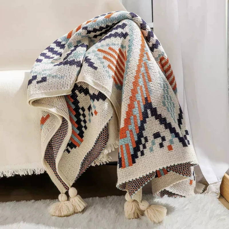 Dekorative geometrische Strickdecke