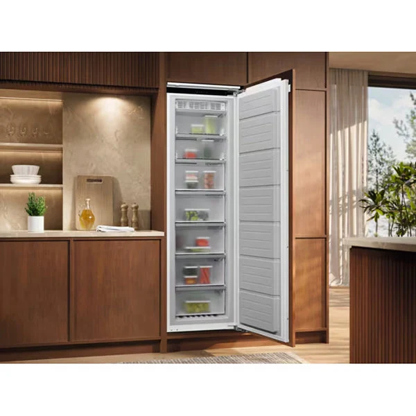 Electrolux 700 212L Frost Free integriert Gefrierschrank - Weiß | KUN7NE18C