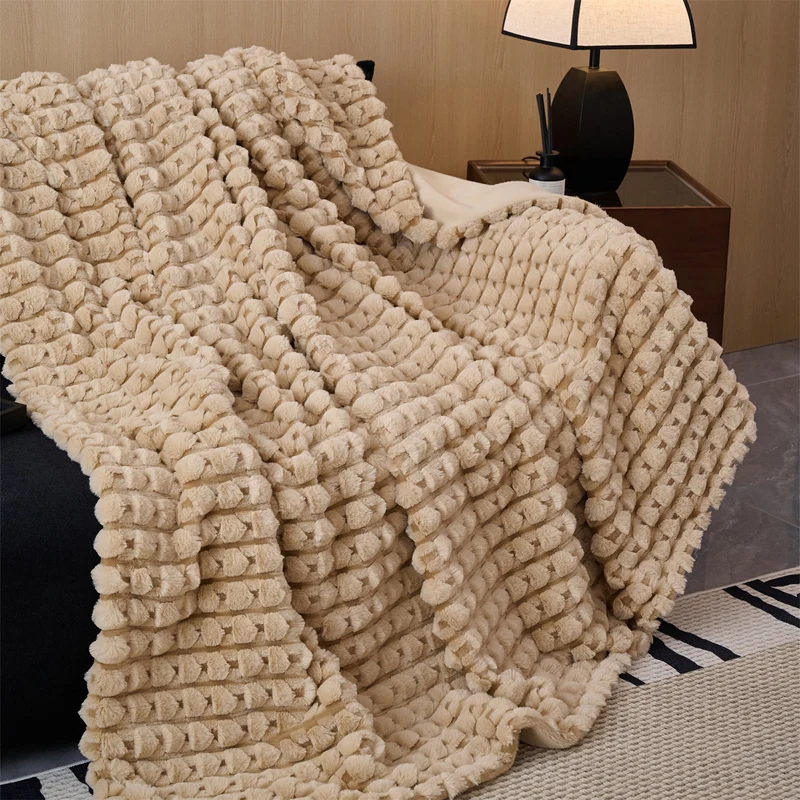 Chunky Strickplüschwurfdecke