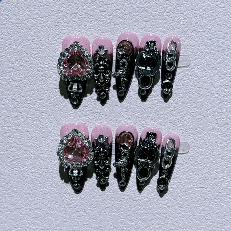 Glamouröse Nagelkunst Verlängerungen