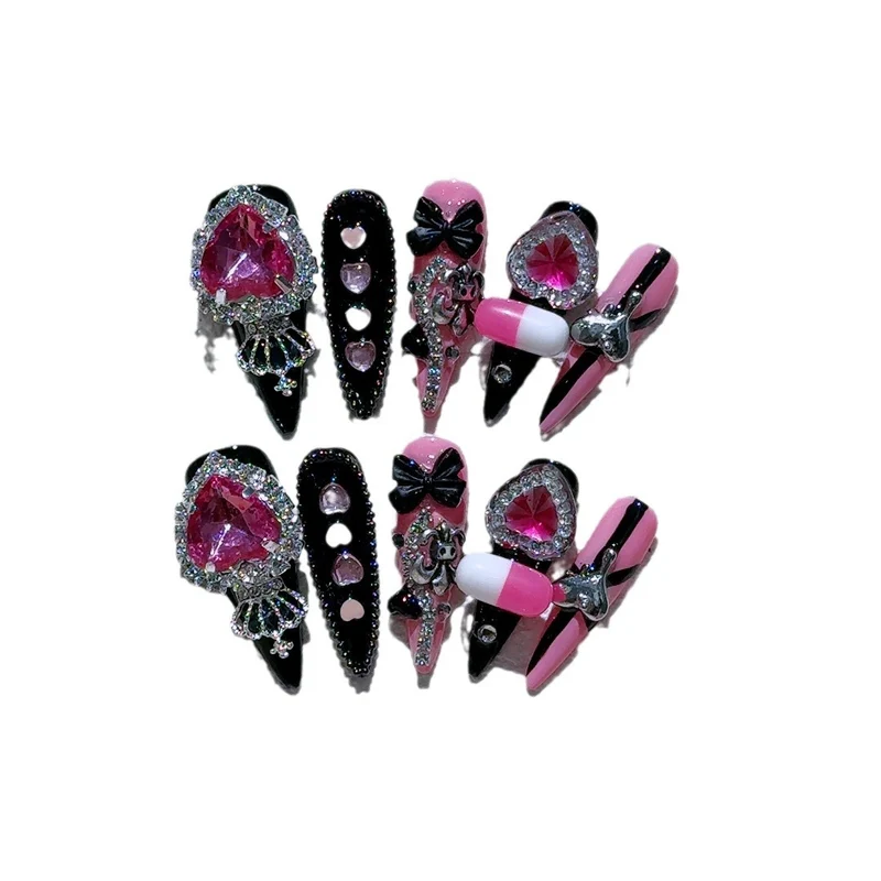 Glamouröse Nagelkunst Verlängerungen