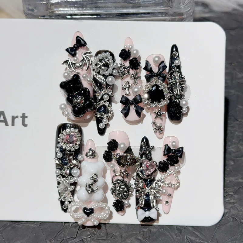 Glamouröse Nagelkunst Verlängerungen