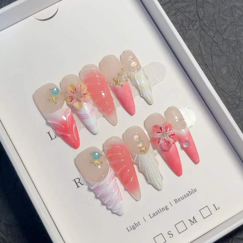 Kreatives 3D Floral Press-On Nagelkunst-Set
