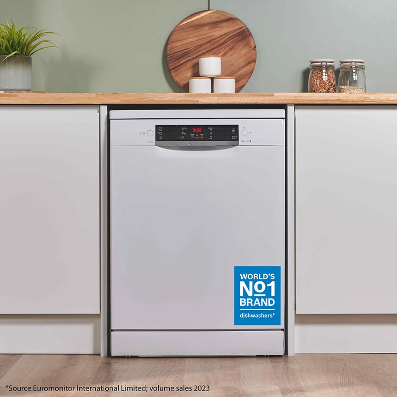 Bosch Series 2 60CM freistehend Standard Geschirrspüler - Weiß | SMS26AW08G