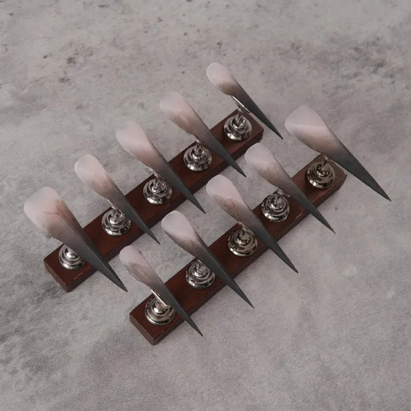 Scharfe Stiletto Nagelverzierungen