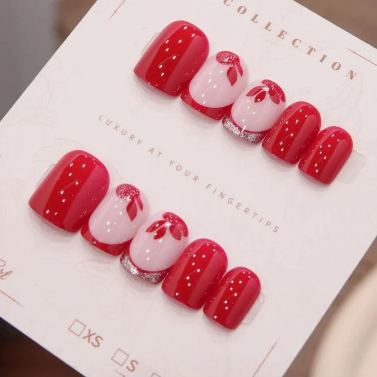 Luxus Press-On Nageldesign