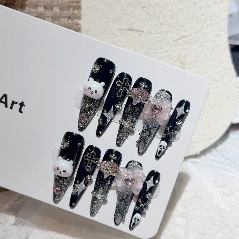 Künstlerisches Nagelkunstset