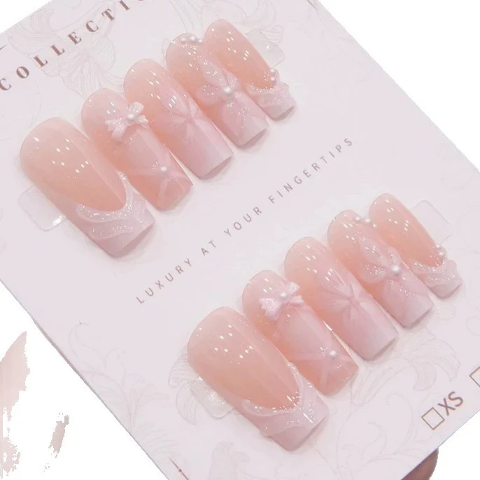 Luxuriöse dekorative Nagelspitzen