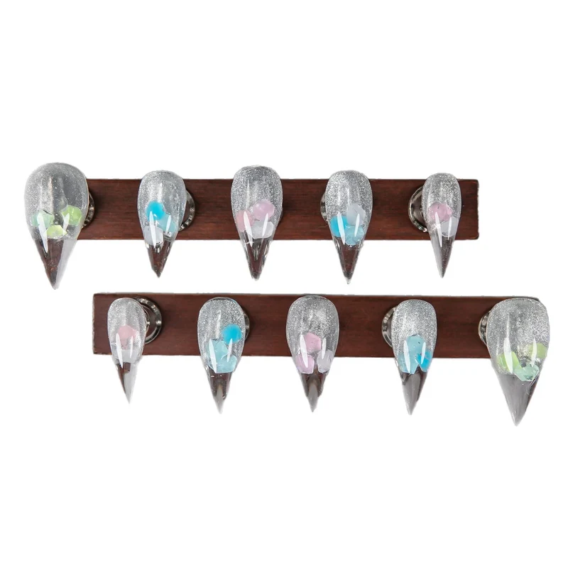 Luxuriöses künstlerisches Stiletto Press-On-Nagelset