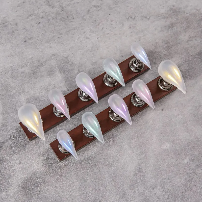 Iridescent Stiletto Druck-Nägel