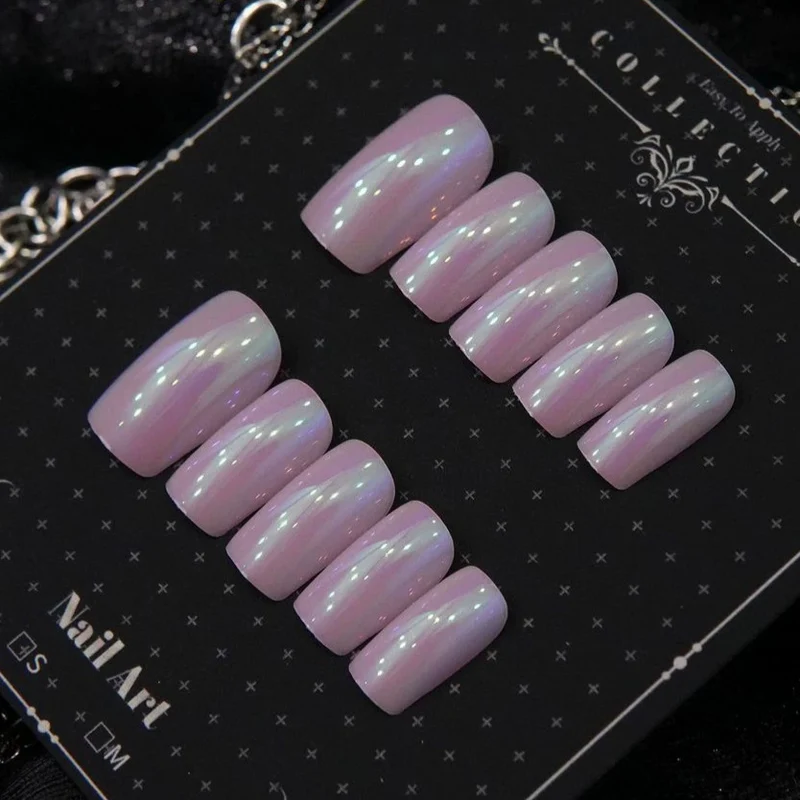 Iridescent Press-On Nagelkunst