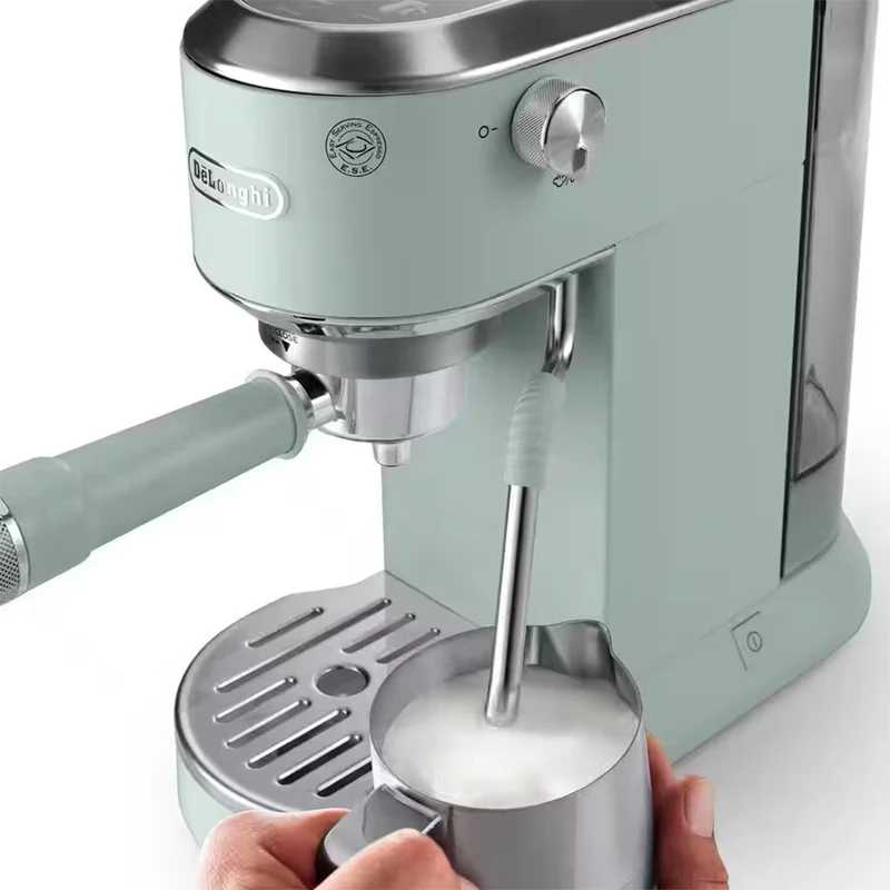 DeLonghi New Dedica Duo Kaffeemaschine - Grün | EC890.GR
