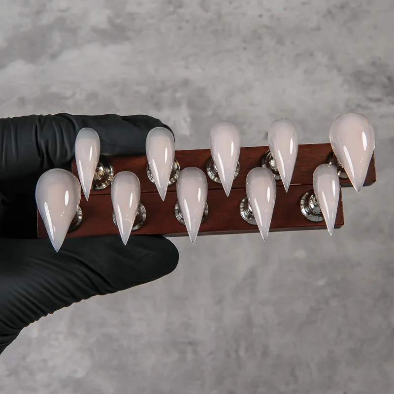 Iconic Press-on Nagelerweiterungen