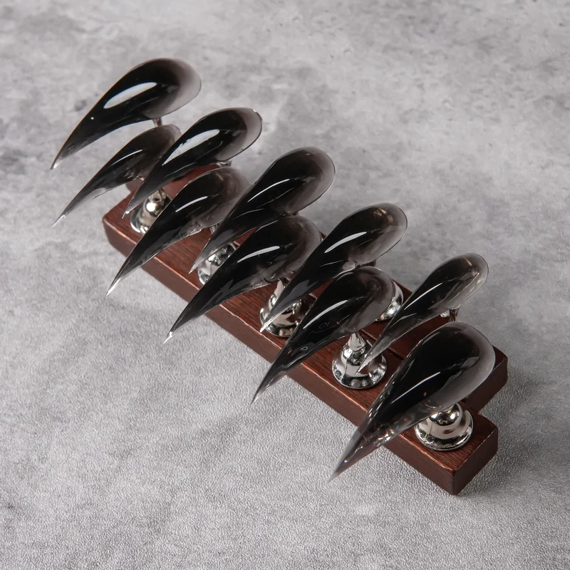 Gothic Stiletto Press-On Nägel