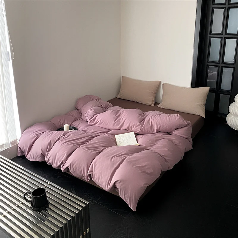 Voluminöse Ganzjahres-Bettdecke mit Soft-Microfaserfüllung