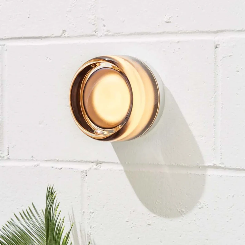 Skanto | Elegante Dimple Wandlampe für ein modernes Zuhause