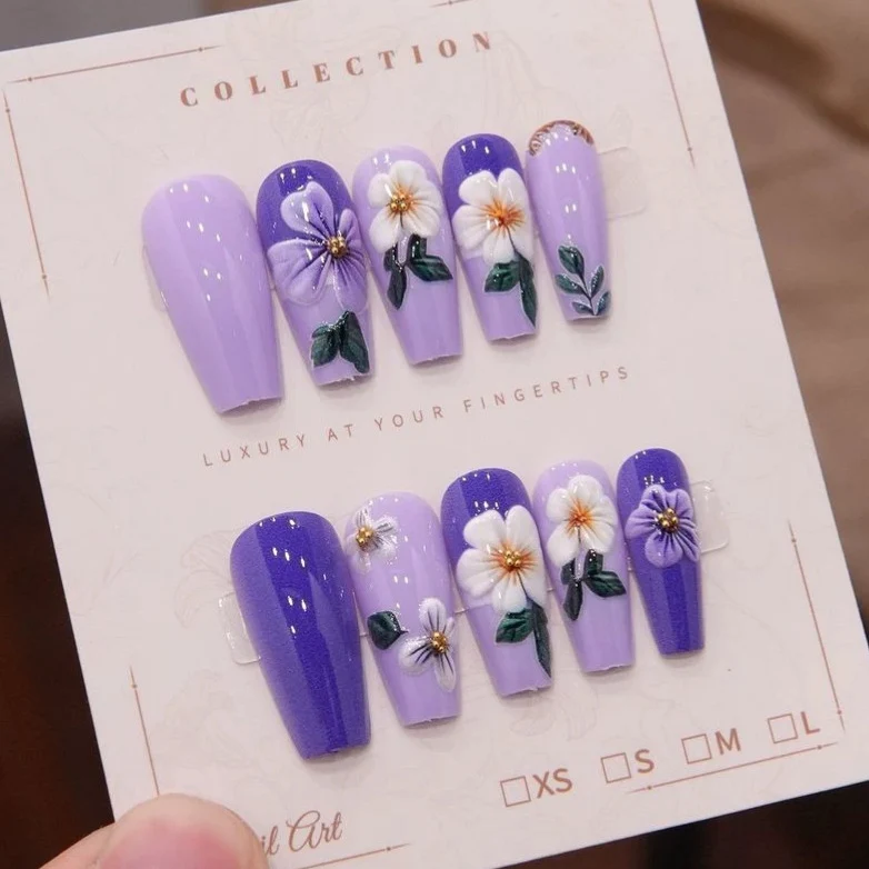 Floral Luxury Press-On Nagelkunst