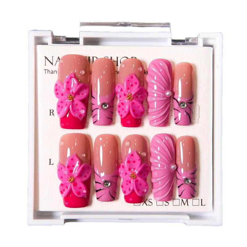 Blumenverzierte Druck-Nagelset