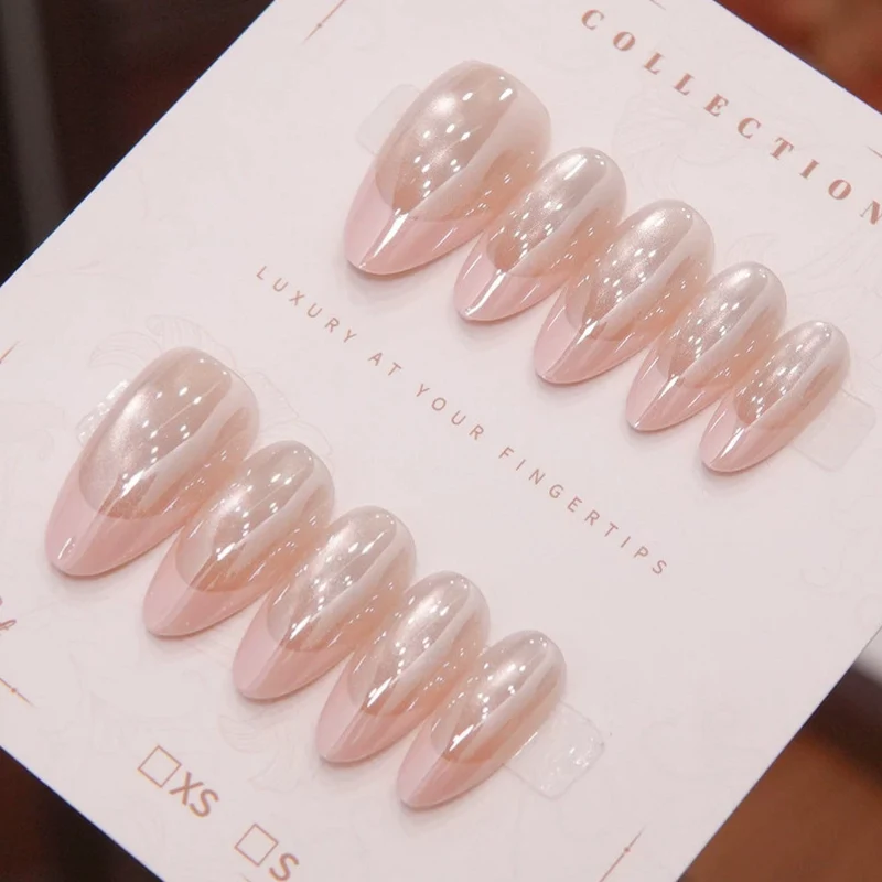 Elegante Stiletto Druck-Nagelentwürfe