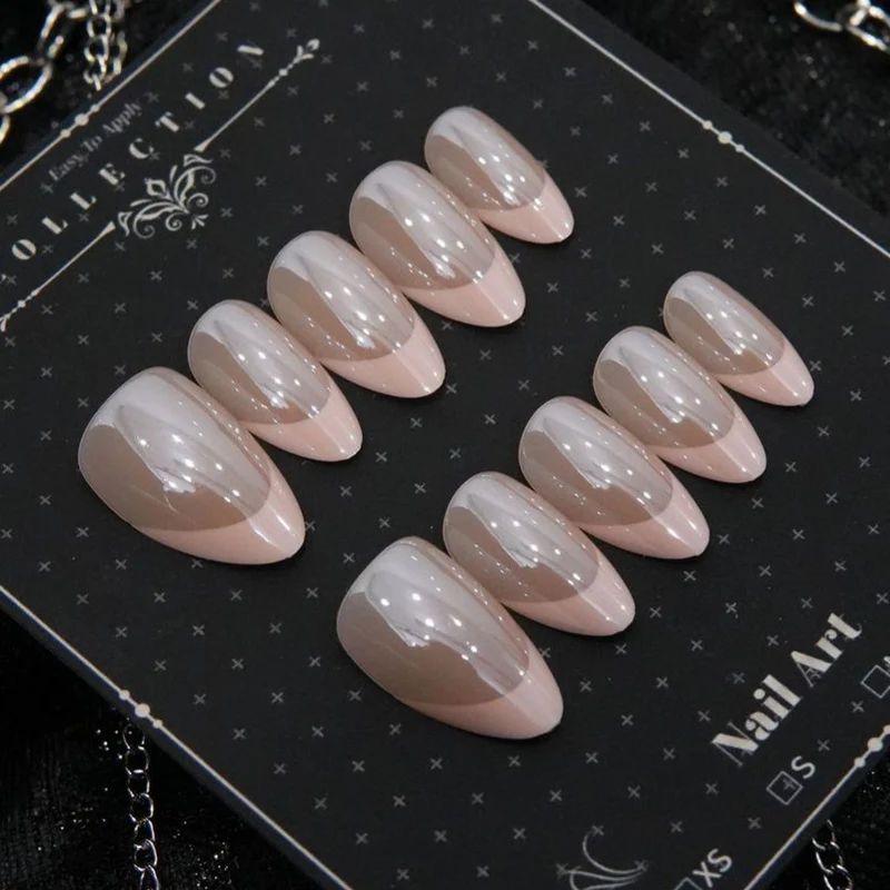 Elegantes Press-On Nageldesign-Set
