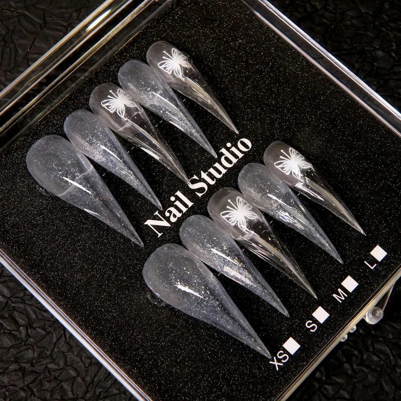 Elegante Stiletto Press-On Nägel