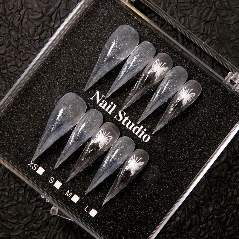 Elegante Stiletto Press-On Nägel