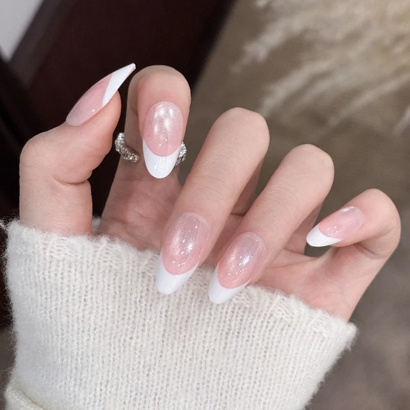 Elegante Ombre Druck-On-Nagelerweiterungen