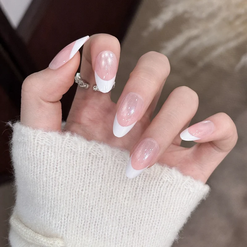 Elegante Ombre Druck-On-Nagelerweiterungen