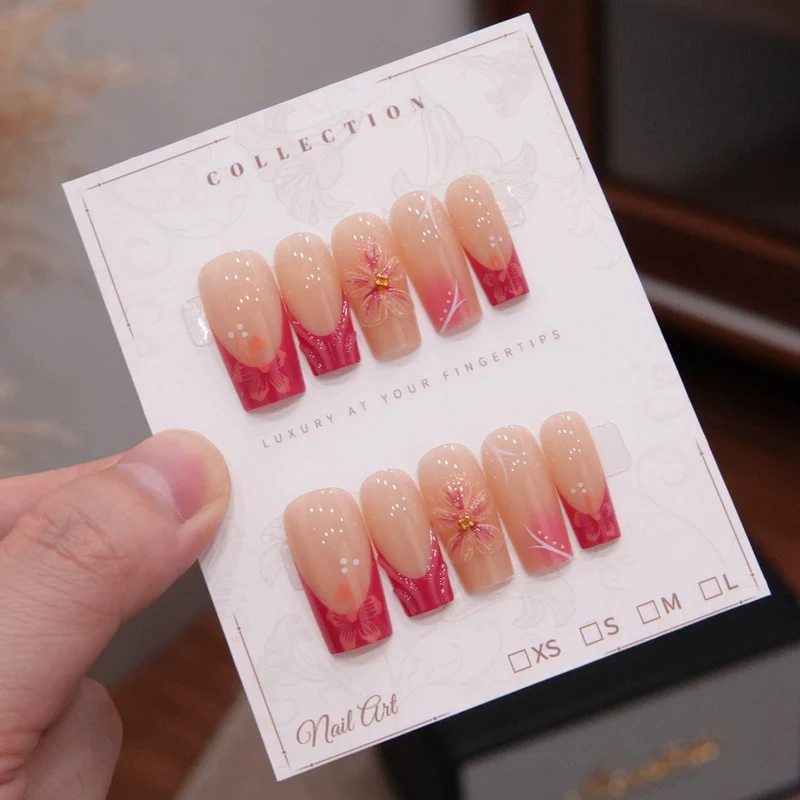 Deluxe Floral Press-On Nagelkunst