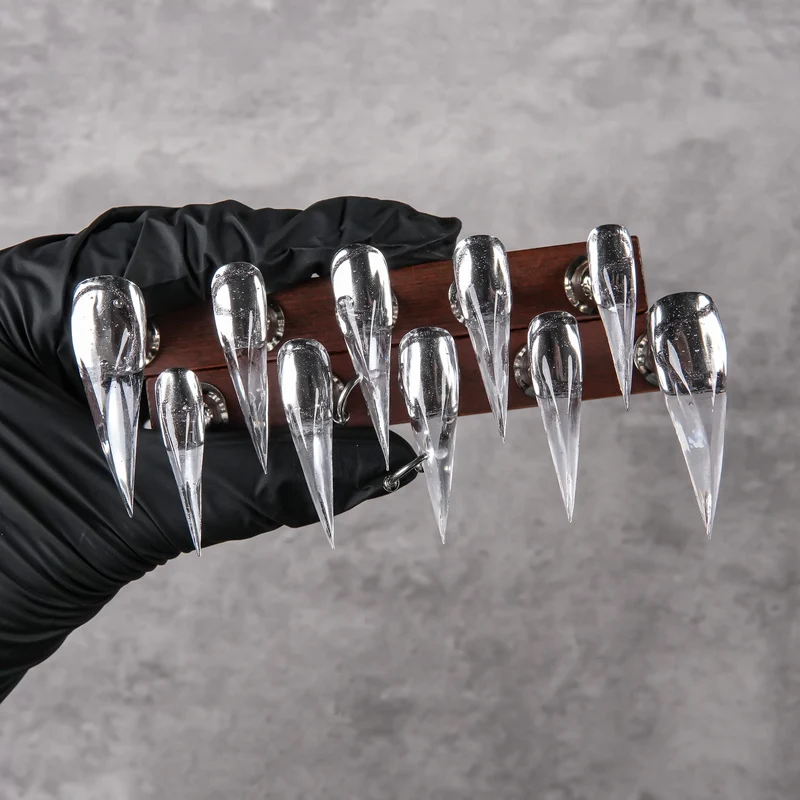 Dekorative Stiletto Press-On Nägel